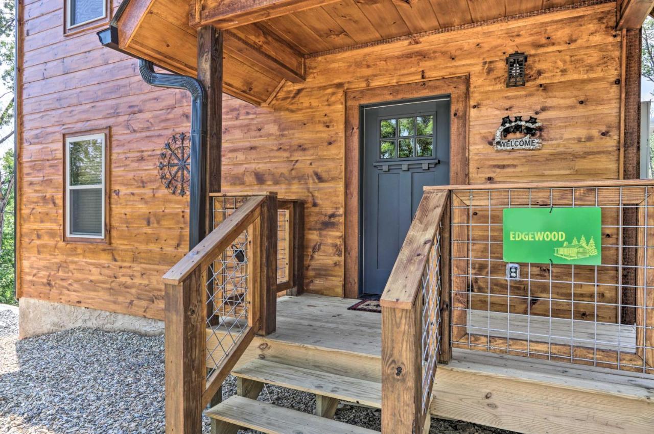 Modern Cabin With Hot Tub And Game Room In Gatlinburg! Екстериор снимка