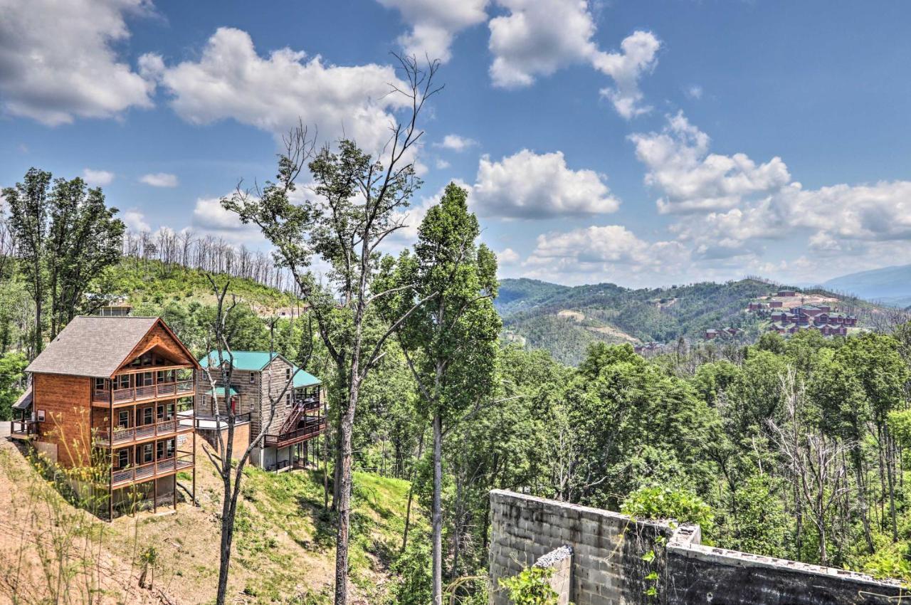 Modern Cabin With Hot Tub And Game Room In Gatlinburg! Екстериор снимка